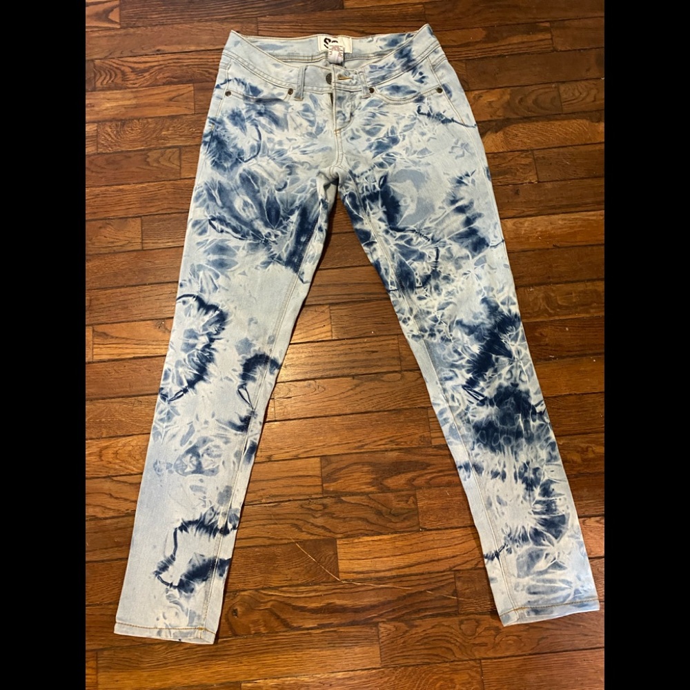 Light weight soft cotton groovy jeans